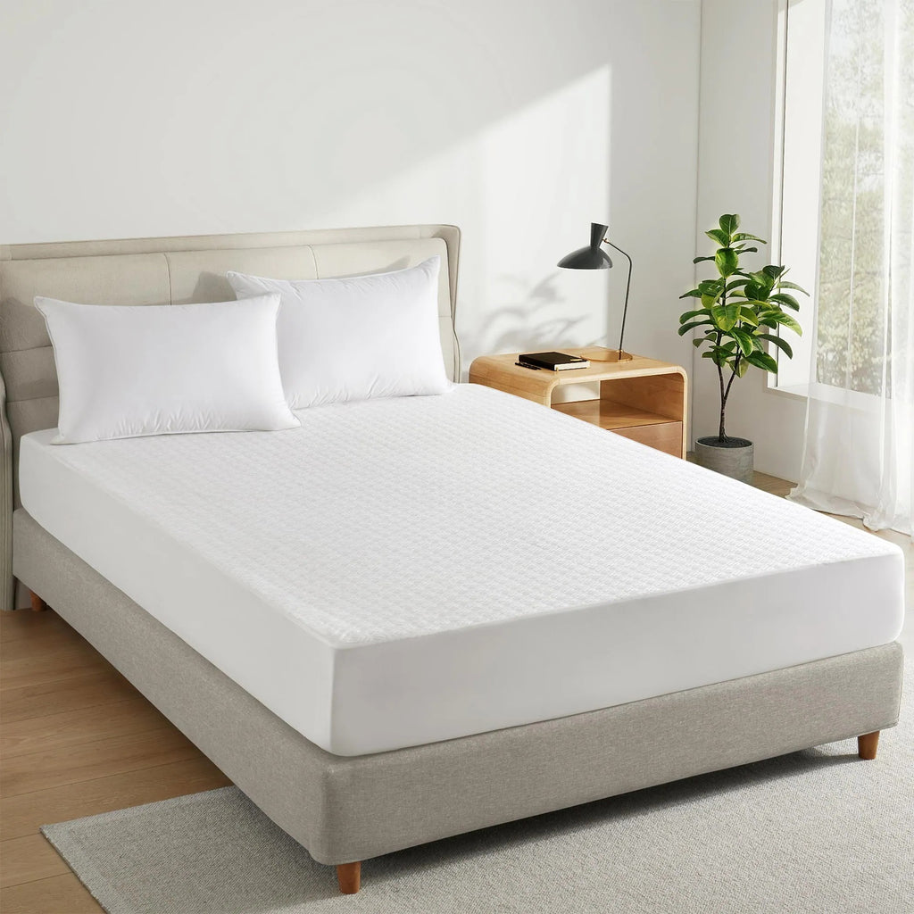 King Size Waterproof Mattress Cover | Breathable, Soft, Noiseless, And Dustproof Protection For Ultimate Bed Comfort And Hygiene