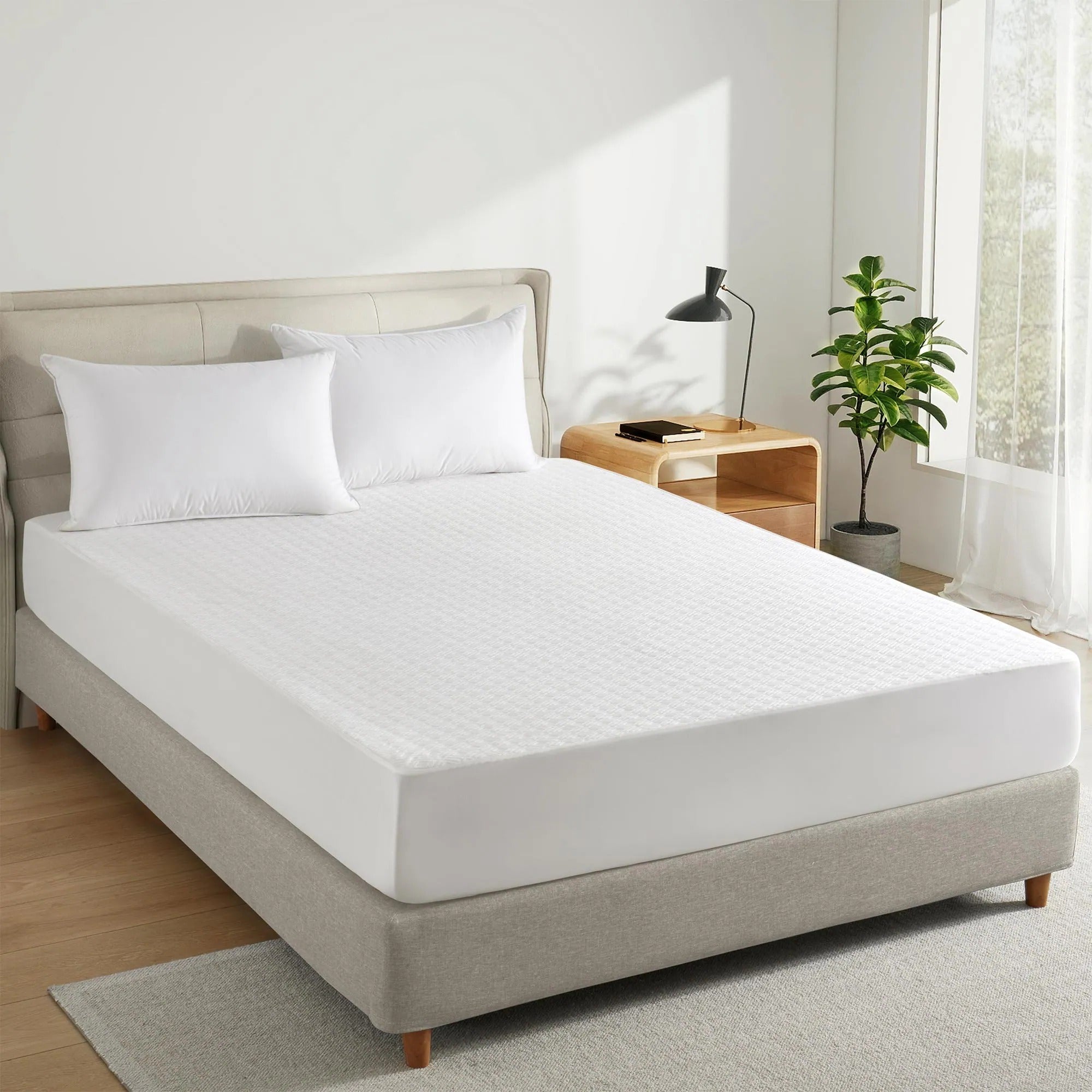 King Size Waterproof Mattress Cover | Breathable, Soft, Noiseless, And Dustproof Protection For Ultimate Bed Comfort And Hygiene